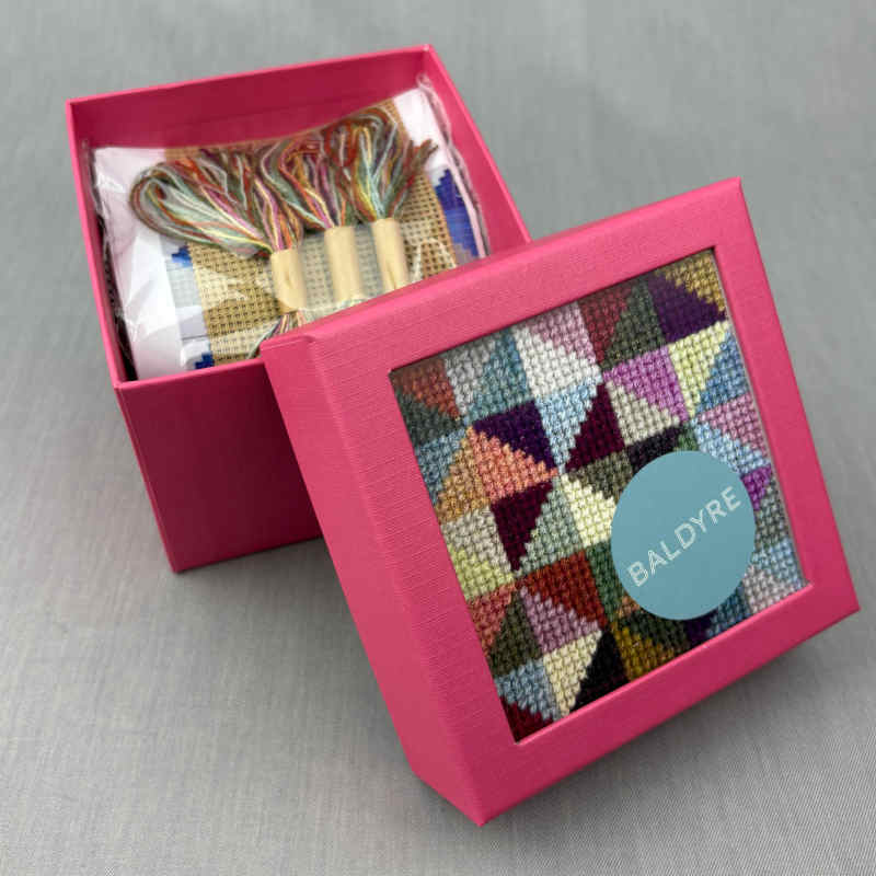 Baldyre æsker | Broderikit - Boxen