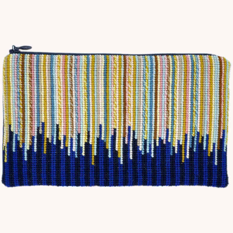 færdig pung - fru zippe broderikit - color surf
