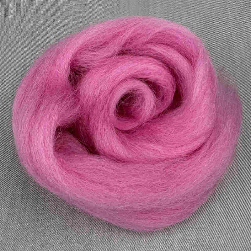 corriedale uld fibre i farven cyclamen