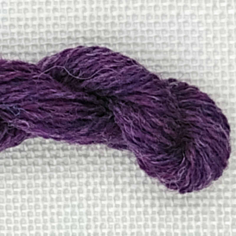 broderigarn i uld farve plum