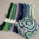 broderigarn i blå og blågrønne farver fra tekstilmagi