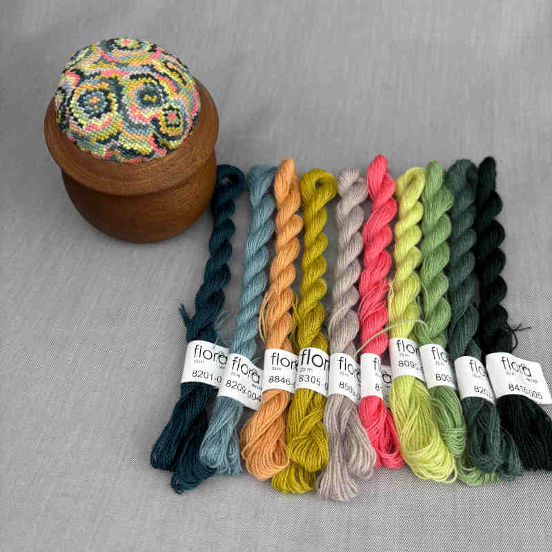 Nålepude i kontrast farver fra Tekstilmagi